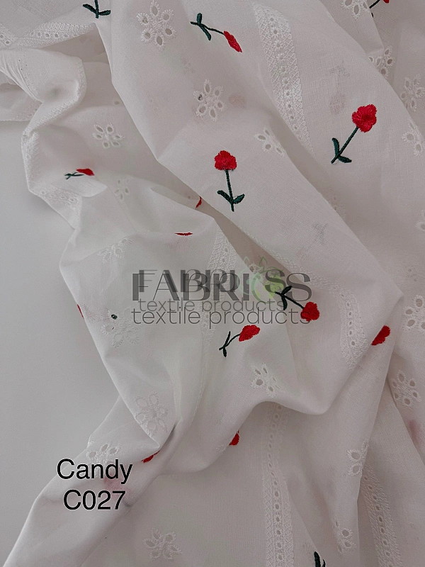 CANDY-C027 батист принт квіти вишивка червоні на молочному 100% бавовна 135см 90-100 грам/м.кв.