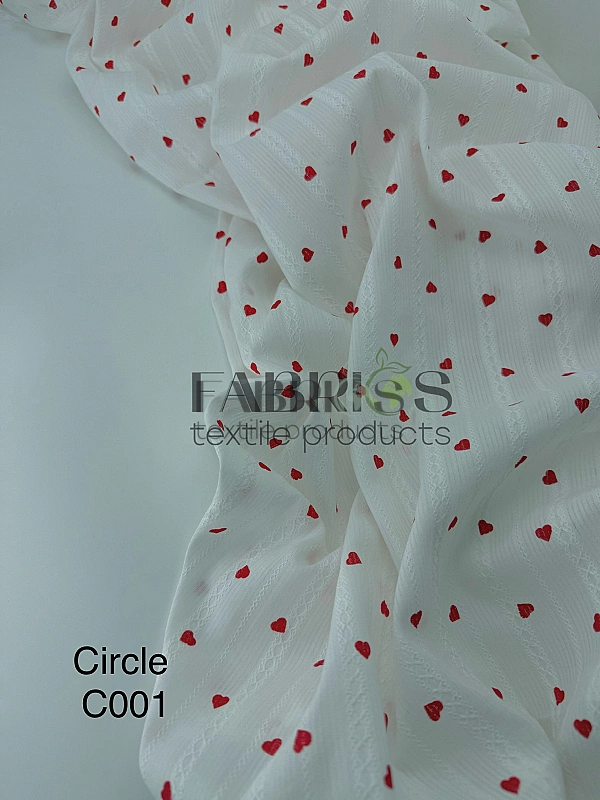 CIRCLE-6 C002 | BESS-C000 Батист вишивка принт LOVE сердечки червноні дрібні на молочному 100% бавов