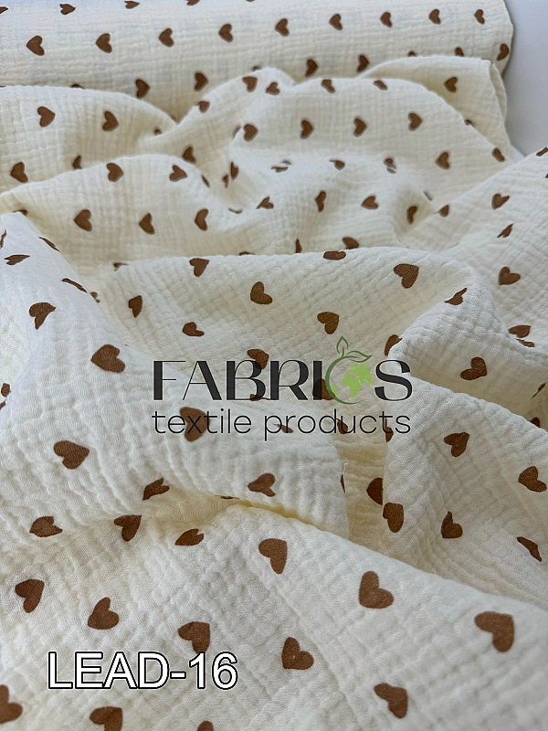 M 309 C3 Муслін жатка 2-х шаровий принт LOVE сердечки середні коричневі на айворі 100% бавовна 135-1