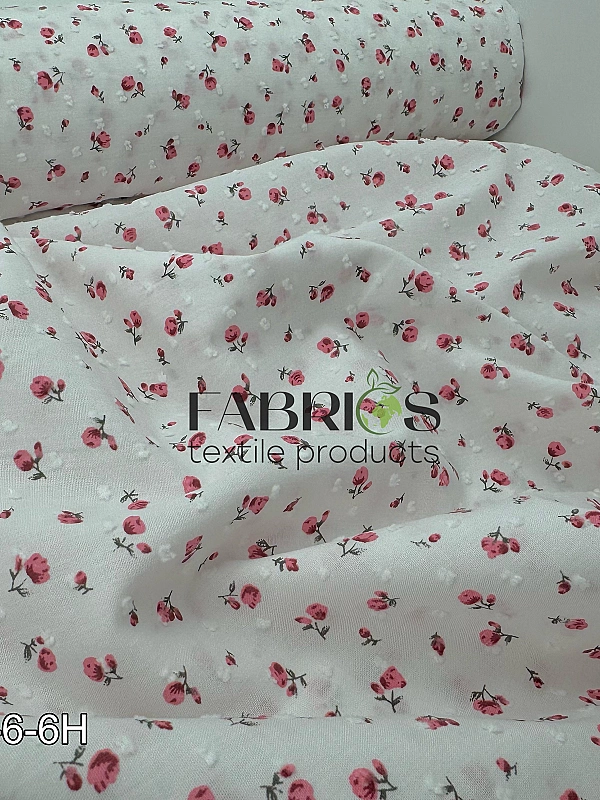 CIRCLE-6 H | ANTONIA-C00501 батист принт квіти червоні троянди дрібні на стеблі на молочному 100% ба