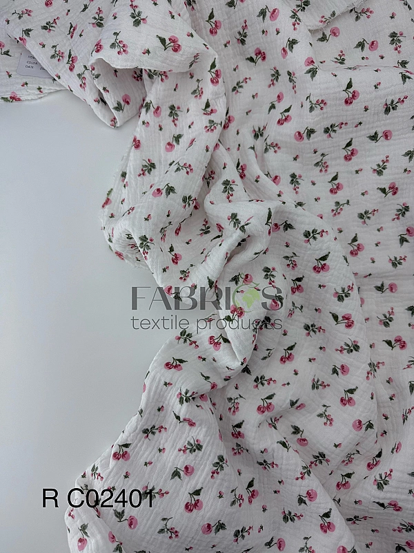 MR C02401 | RAINBOW-C02401 Муслін жатка 2-х шаровий принт фрукти,ягоди, овочі вишеньки з листочками