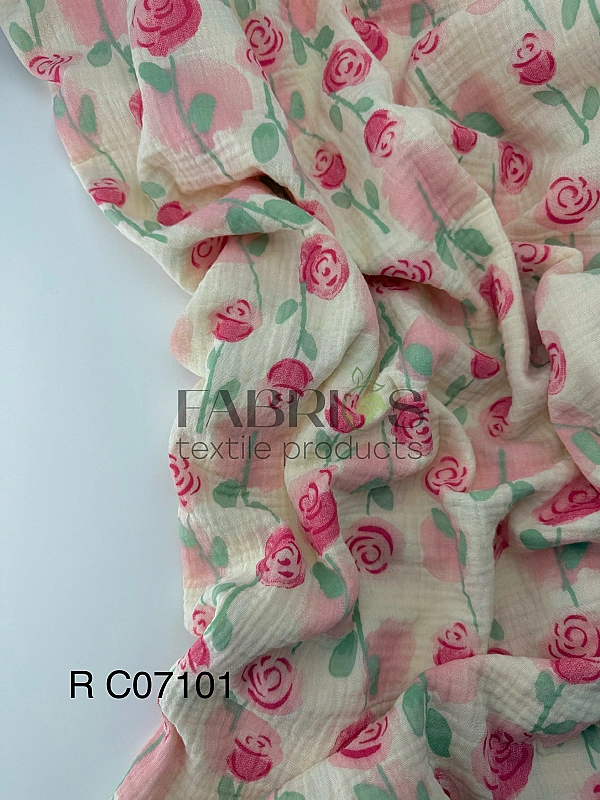 M 07101 C03 | RAINBOW-C07 Муслін жатка 2-х шаровий принт квіти троянди рожево-червоні на айворі 100%