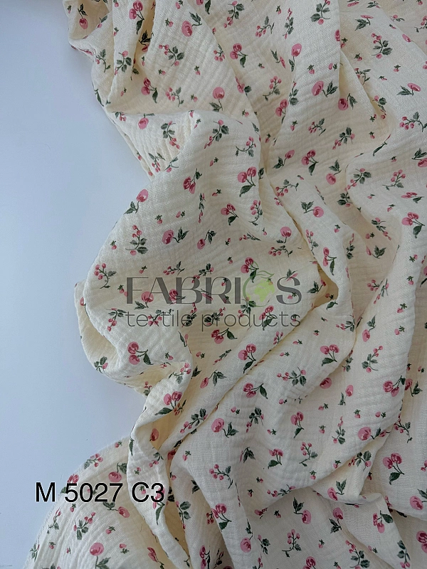 M 5027 C3 Муслін 2-х шаровий принт рослинний вишні на айворі 100% бавовна 160 см 125-135 грам/м.кв.
