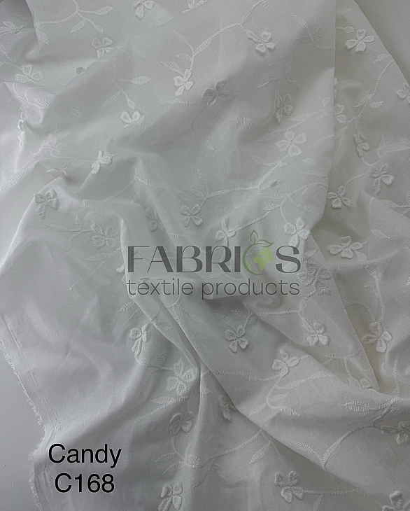 CANDY-C168 батист принт квіти вишивка нашиті на молочному 100% бавовна 135см 90-100 грам/м.кв.
