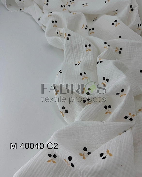 M 40040 C2 Муслін 2-х шаровий принт фрукти,ягоди, овочі вишеньки чорні на молочному 100% бавовна 135