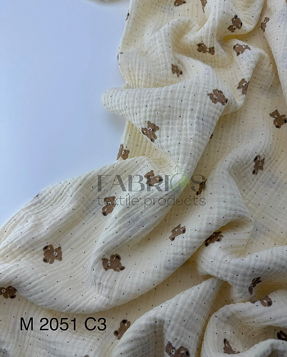 M 2051 C3 Муслін 2-х шаровий принт звірята ведмедик коричневий з цятками на айворі 100% бавовна 160