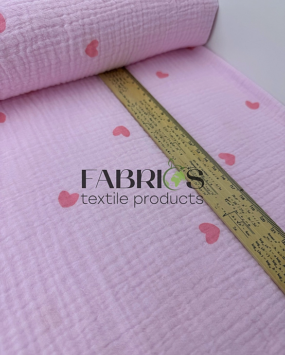 M 303 C16 Муслін жатка 2-х шаровий принт LOVE сердечки середні рожеві на рожевому 100% бавовна 135-1