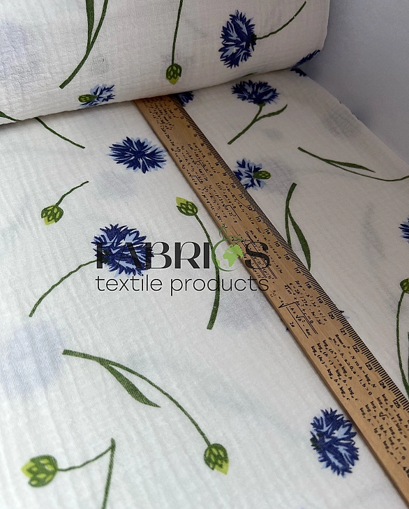 M 5030 C2 Муслін жатка 2-х шаровий принт квіти волошки на молочному 100% бавовна 135-140 см 125-135
