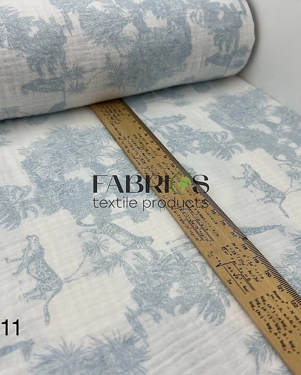 M 100 C2 Муслін жатка 2-х шаровий принт Діор сафарі блакитний на молочному 100% бавовна 135-140 см 1