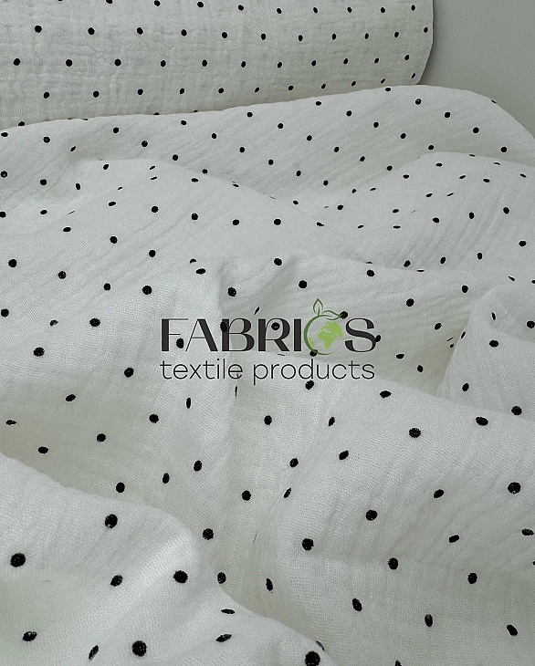 MM R3-C2 Муслін жатка 2-х шаровий принт геометричний горошки чорні дрібні на молочному 100% бавовна