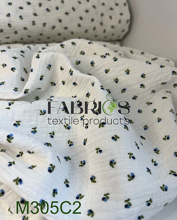 M305C2 Муслін жатка 2-х шаровий принт квіти дрібні синьо-чорні з листочком на молочному 100% бавовна