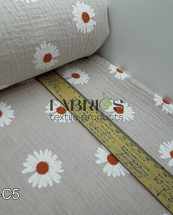 LEAD-C5 Муслін жатка 2-х шаровий принт квіти ромашки білі великі на бежево-пудровому 100% бавовна 13