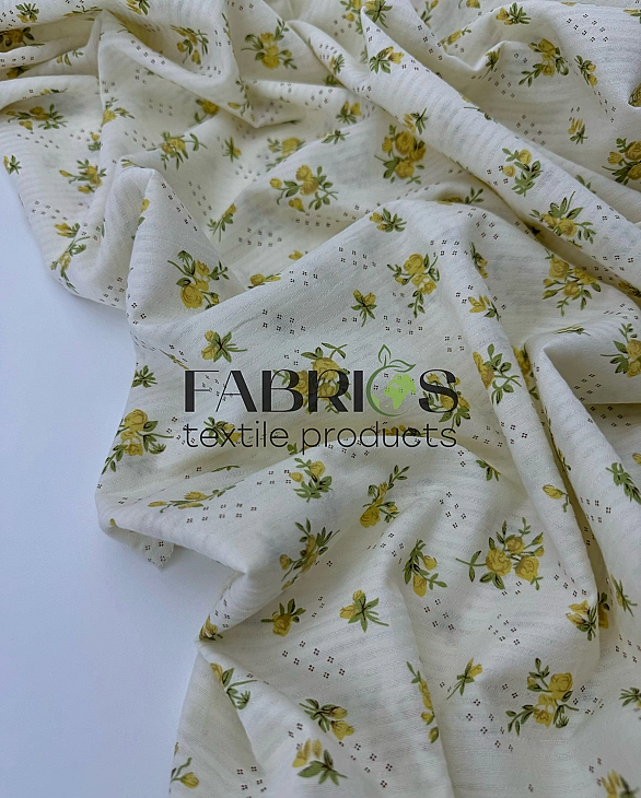 CIRCLE-10 -2 батист принт квіти троянди жовті на стеблі з листочками на айворі 100% бавовна 142-148