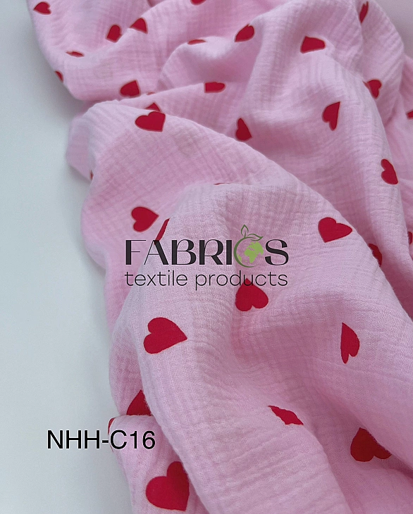 NHH-C16 Муслін жатка 2-х шаровий принт LOVE сердечки червоні великі на рожевому 100% бавовна 135-140
