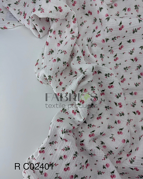 MR C02401 | RAINBOW-C02401 Муслін жатка 2-х шаровий принт фрукти,ягоди, овочі вишеньки з листочками