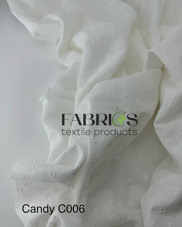 CANDY-C006 Батист вишивка принт квіти нескінченність на молочному 100% бавовна 135см 90-100 грам/м.к
