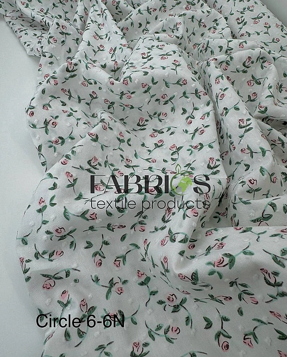 CIRCLE-6 N | ANTONIA-C011 Батист мушка принт квіти троянди світло-рожеві на молочному 100% бавовна 1