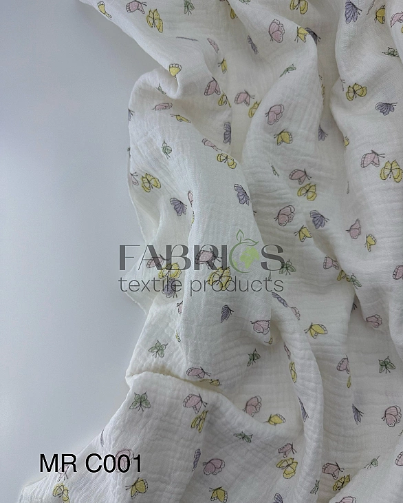 M 001 C02 | RAINBOW-C001 Муслін жатка 2-х шаровий принт звірята метелики кольорові на молочному 100%