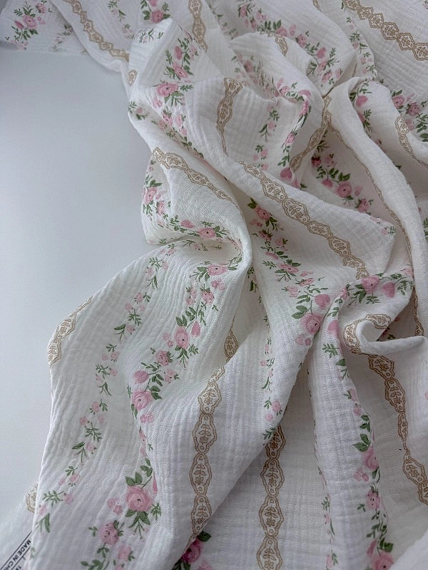 MR C03301 | RAINBOW-C03301 Муслін жатка 2-х шаровий принт квіти троянди рожеві з бежевим візерунком