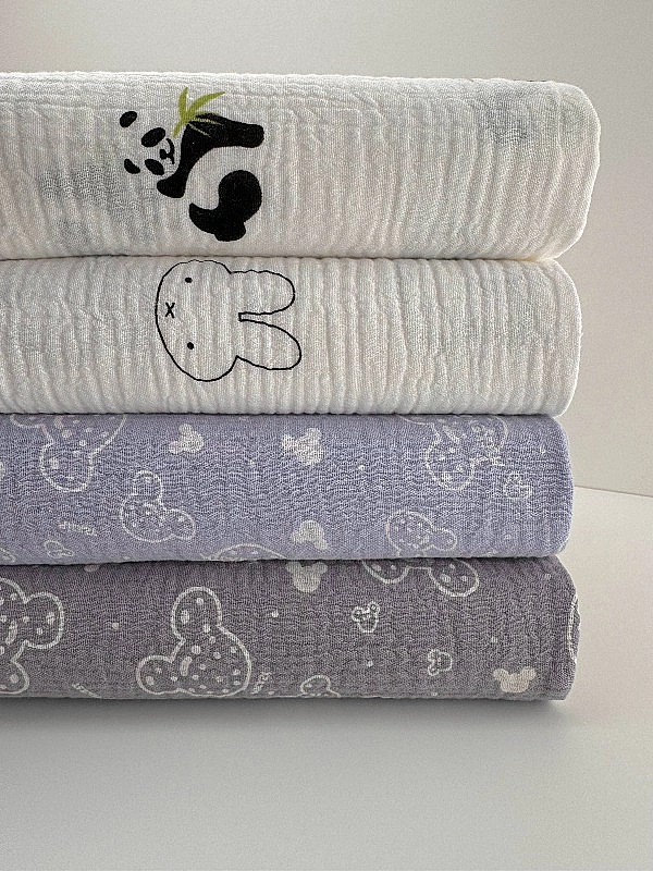 M-11/D-29-50 Муслін жатка 2-х шаровий принт звірята Міккі Мауси на сірому 100% бавовна 135-140 см 12