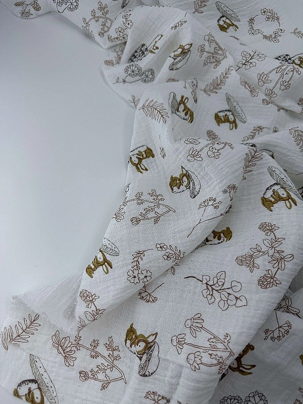 MINT-14 Муслін жатка 2-х шаровий принт звірята зайчата, грибочки, гілочки на молочному 100% бавовна