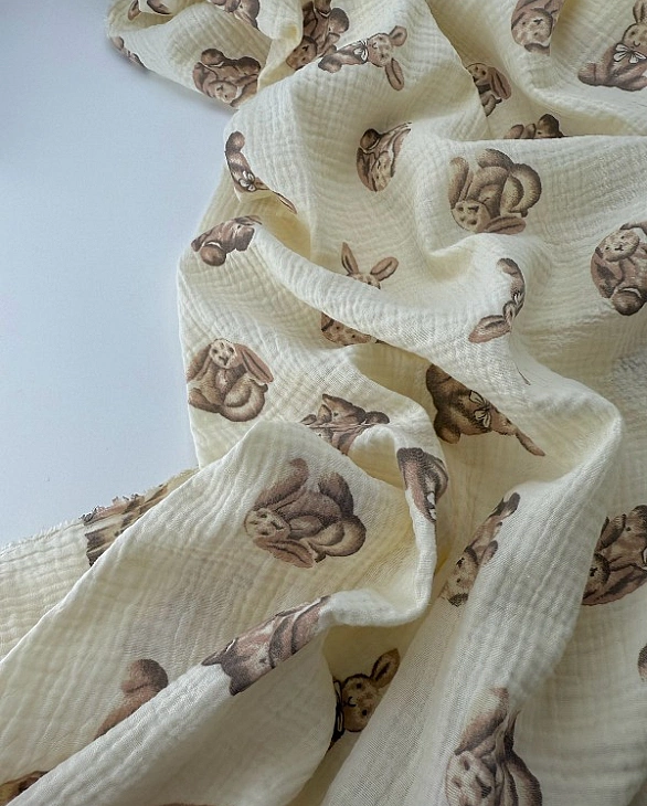 M 2001 C3 Муслін 2-х шаровий принт звірята зайчата бежеві на айворі 100% бавовна 135-140 см 125-135
