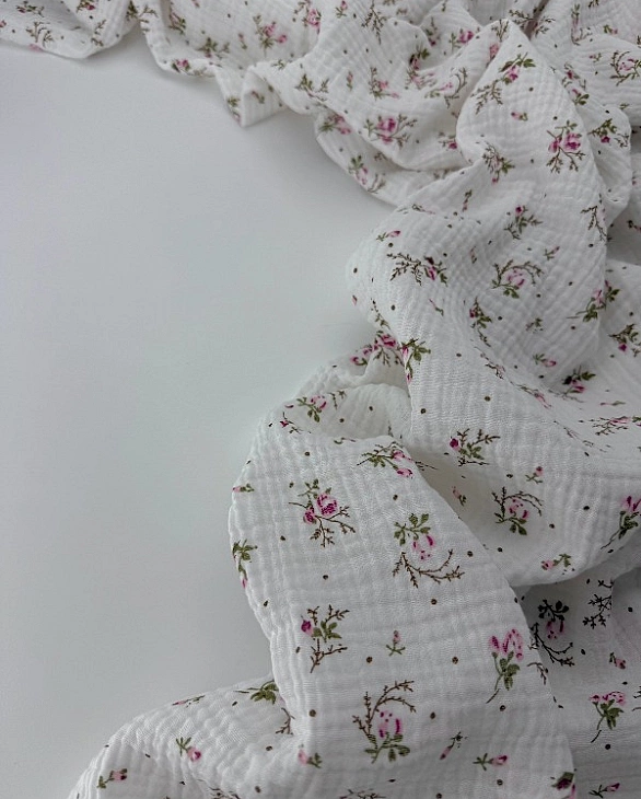 M 5071 C2 Муслін 2-х шаровий принт квіти рожеві дрібні з крапочками на молочному 100% бавовна 160 см
