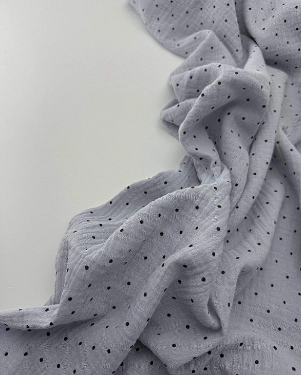 M 6006 C32 Муслін 2-х шаровий принт геометричний горохи на світло-сірому 100% бавовна 160 см 125-135