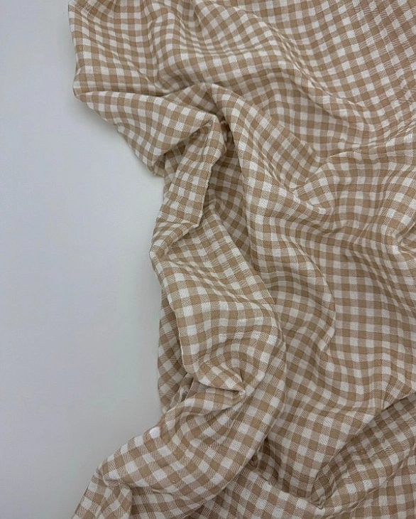 MINT-2 Муслін жатка 2-х шаровий принт геометричний клітинка бежева на молочному 100% бавовна 135-140