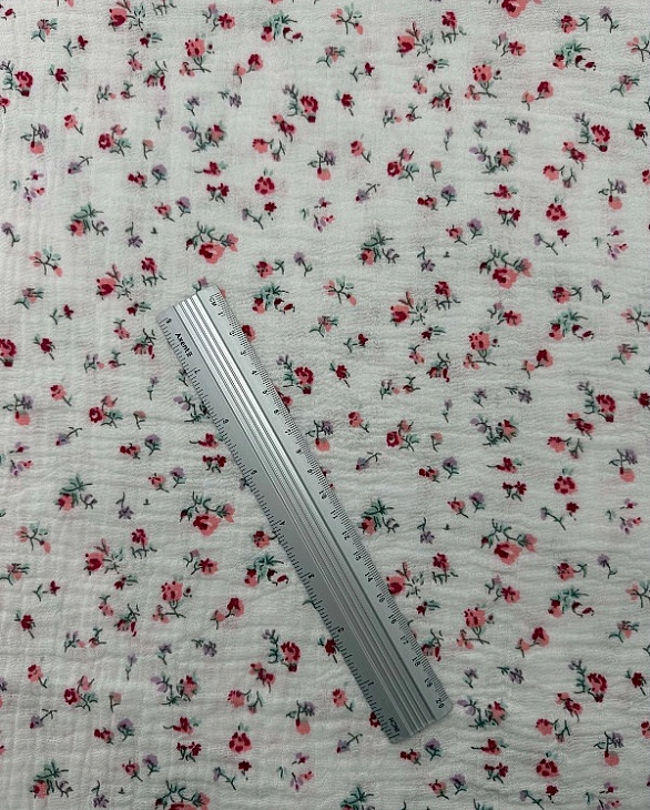 M 5024 C2 Муслін жатка 2-х шаровий принт квіти дрібні акварельні на молочному 100% бавовна 135-140 с