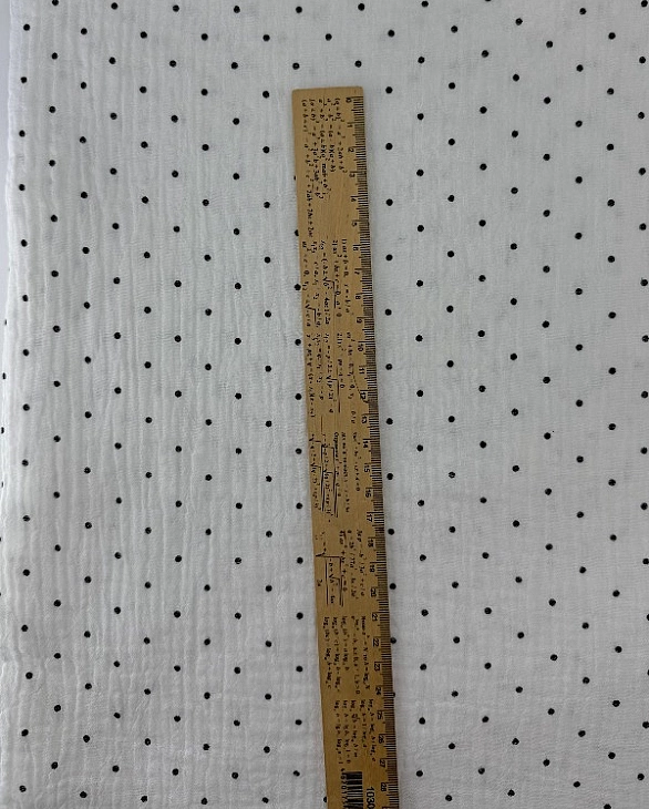 MM R3-C2 Муслін жатка 2-х шаровий принт геометричний горошки чорні дрібні на молочному 100% бавовна