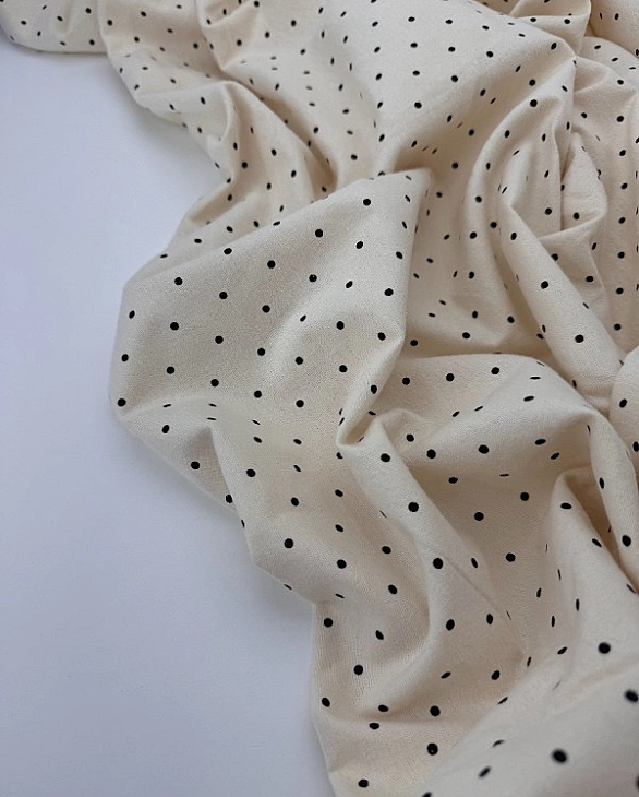 MM R3-C3 Муслін жатка 2-х шаровий принт геометричний горошки чорні дрібні на айворі 100% бавовна 135