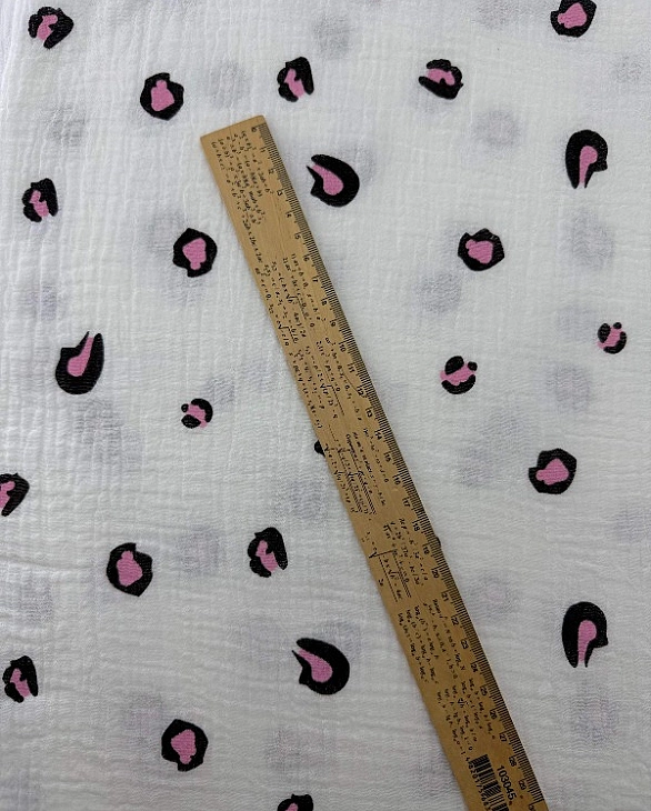 M17C2 | MUSLIN PRINTING-M17C2 Муслін жатка 2-х шаровий принт цятки леопард чорно-рожеві на молочному