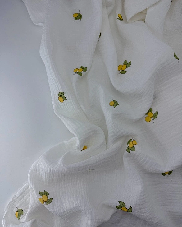 STAR-80006 Муслін жатка 2-х шаровий принт фрукти,ягоди, овочі лимони з листочками на молочному 100%