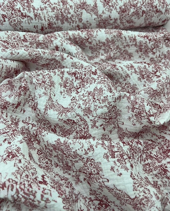 M 106 C2 Муслін жатка 2-х шаровий принт Діор рожевий на молочному 100% бавовна 135-140 см 125-135 гр