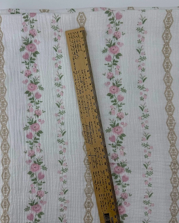 MR C03301 | RAINBOW-C03301 Муслін жатка 2-х шаровий принт квіти троянди рожеві з бежевим візерунком