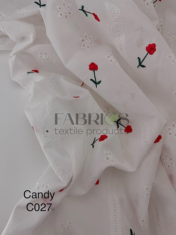 CANDY-C027 батист принт квіти вишивка червоні на молочному 100% бавовна 135см 90-100 грам/м.кв.