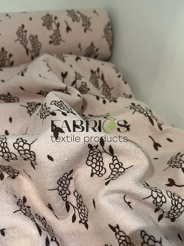 F 9 C10 фланель принт фрукти,ягоди, овочі грона на пудровому 100% бавовна 150 см 150-160 грам/м.кв.