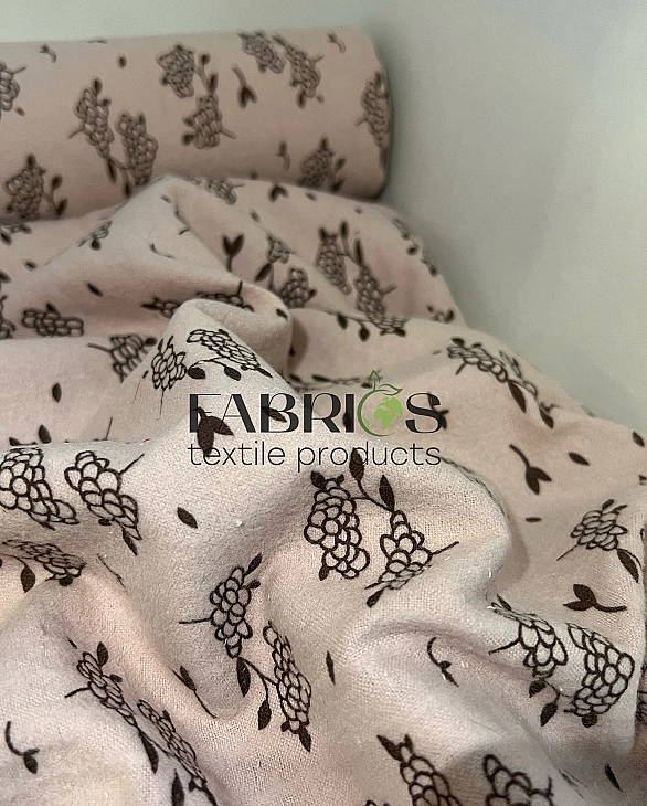 F 9 C10 фланель принт фрукти,ягоди, овочі грона на пудровому 100% бавовна 150 см 150-160 грам/м.кв.