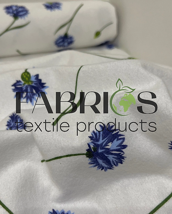 F 8 C2 фланель принт квіти волошки на молочному 100% бавовна 150 см 150-160 грам/м.кв.