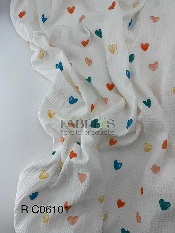 MR C06101 | RAINBOW-C06101 | M 313 C2 Муслін жатка 2-х шаровий принт LOVE сердечки великі акварельні