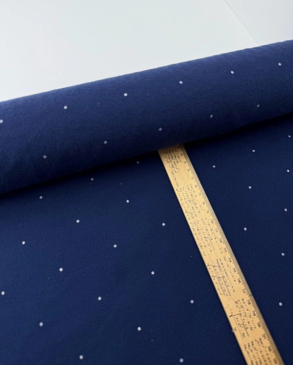 F 103 C37 фланель принт геометричний крапочки білі на синьому 100% бавовна 150 см 150-160 грам/м.кв.