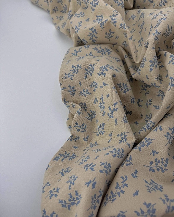 LISA 24004 C 001 Тепла бавовна принт рослинний гілочки блакитні на бежевому 100% бавовна 150 см 150