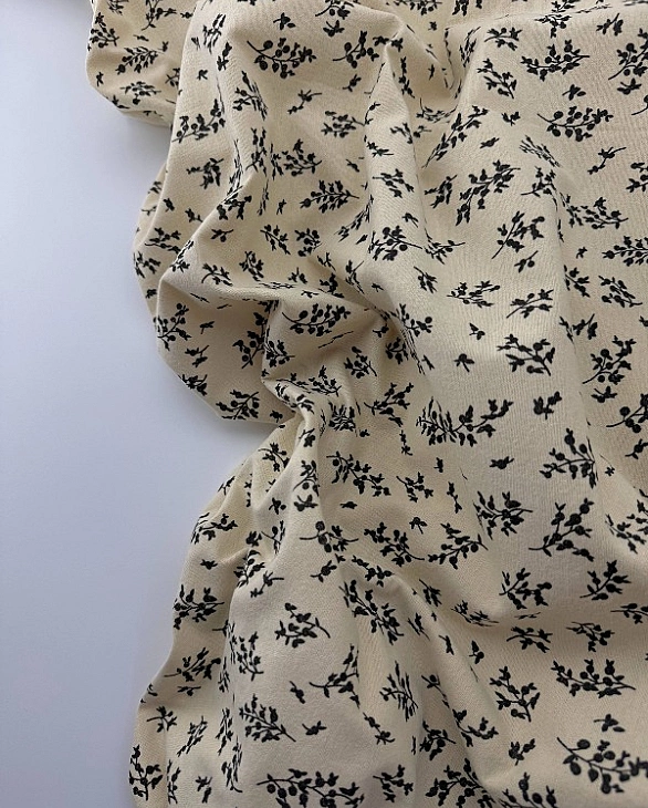 LISA 24004 C 002 Тепла бавовна принт рослинний гілочки чорні на айворі 100% бавовна 150 см 150 грам/