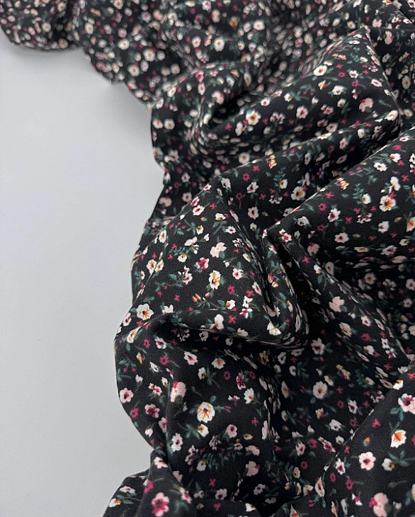 LISA-2 701 Тепла бавовна принт квіти кольорові на чорному 100% бавовна 150 см 150 грам/м.кв.