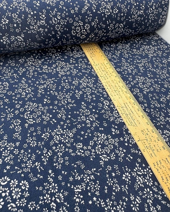 LISA-7 703 Тепла бавовна принт квіти ромашкове поле на синьому 100% бавовна 150 см 150 грам/м.кв.