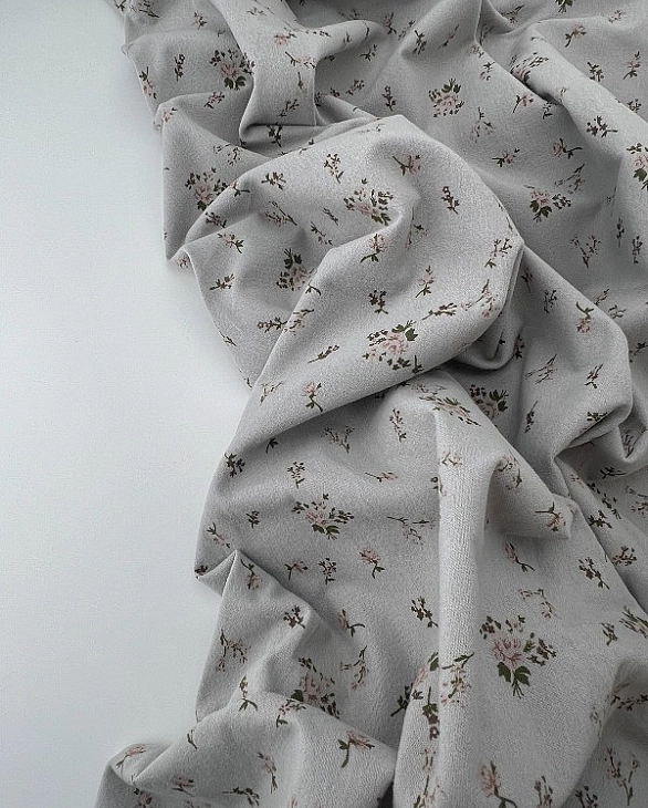 LISA-10 701 Тепла бавовна принт квіти троянди на сірому 100% бавовна 150 см 150 грам/м.кв.