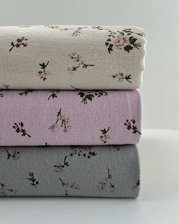 LISA-10 703 Тепла бавовна принт квіти троянди на айворі 100% бавовна 150 см 150 грам/м.кв.