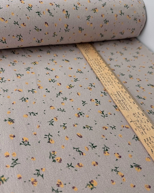 LISA-18 702 Тепла бавовна принт квіти жовто-зелені на бежевому 100% бавовна 150 см 150 грам/м.кв.