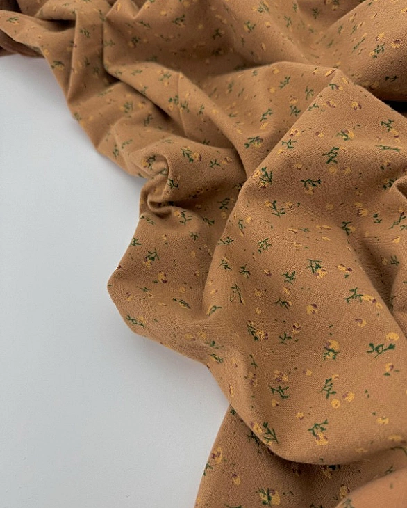 LISA-18 704 Тепла бавовна принт квіти жовто-зелені на карамельному 100% бавовна 150 см 150 грам/м.кв